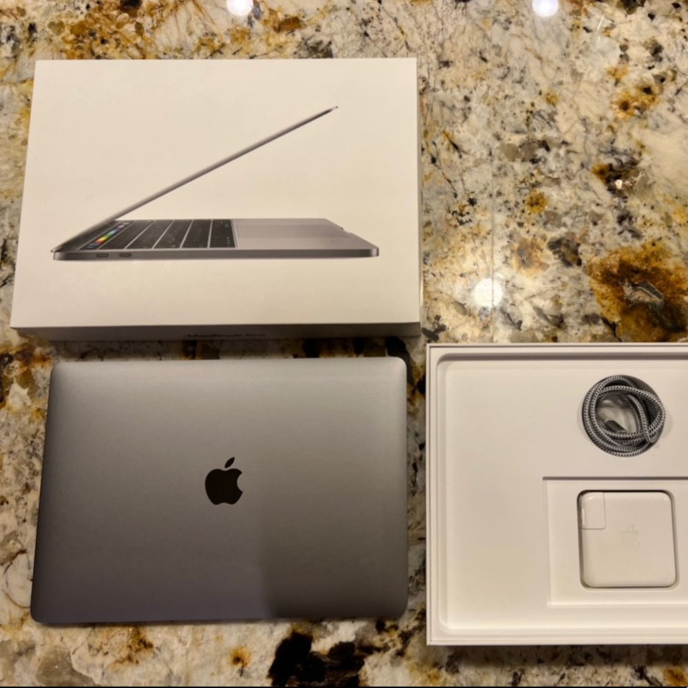 MacBook Pro with Touch Bar 256GB Space Grey